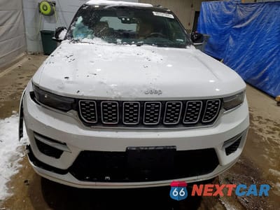 Piąte zdjęcie samochodu w środku: 2024 JEEP GRAND CHEROKEE SUMMIT VIN:1C4RJHEG1R8571567 - miniatura
