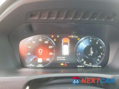 Zdjęcie 9 z 12 samochodu: 2022 VOLVO XC90 T6 MOMENTUM VIN:YV4A221K5N1827405 - miniatura