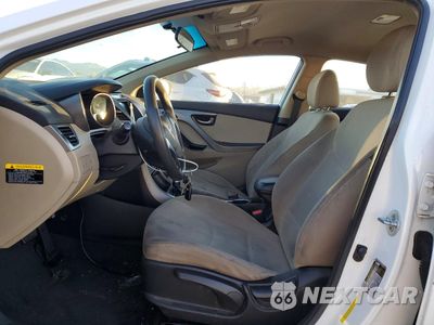 Zdjęcie 7 z 12 samochodu: 2016 HYUNDAI ELANTRA SE VIN:5NPDH4AE8GH791919 - miniatura