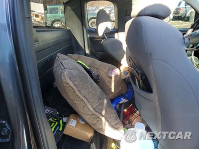 Zdjęcie 10 z 12 samochodu: 2019 TOYOTA TACOMA ACCESS CAB VIN:5TFRX5GN0KX154428 - miniatura