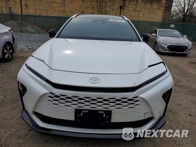 Piąte zdjęcie samochodu w środku: 2025 TOYOTA CROWN SIGNIA XLE VIN:JTDACAAJ6S3001759 - miniatura