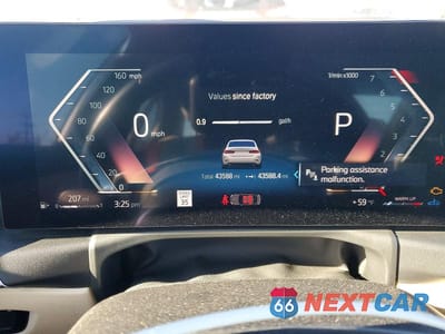 Zdjęcie 9 z 12 samochodu: 2023 BMW 330I VIN:3MW69FF07P8C92334 - miniatura