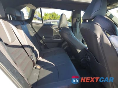 Zdjęcie 10 z 11 samochodu: 2024 TOYOTA RAV4 PRIME XSE VIN:JTMFB3FV1RD187490 - miniatura