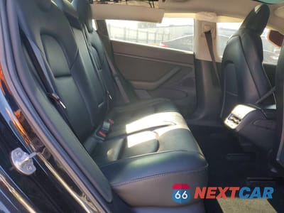 Zdjęcie 10 z 14 samochodu: 2019 TESLA MODEL 3 VIN:5YJ3E1EA7KF397801 - miniatura