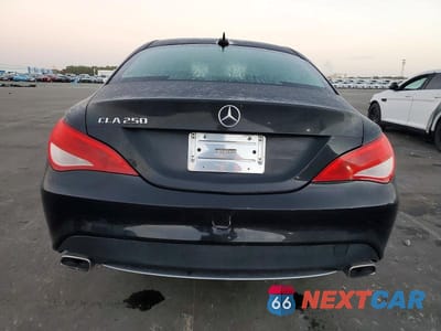 Zdjęcie 6 z 11 samochodu: 2015 MERCEDES-BENZ CLA 250 VIN:WDDSJ4EBXFN169094 - miniatura