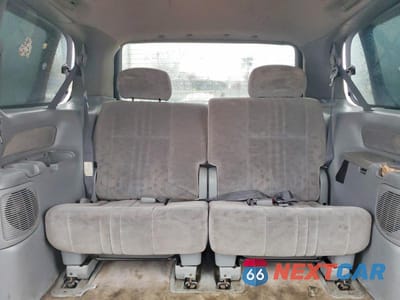 Zdjęcie 10 z 13 samochodu: 2002 TOYOTA SIENNA LE VIN:4T3ZF13C72U441799 - miniatura