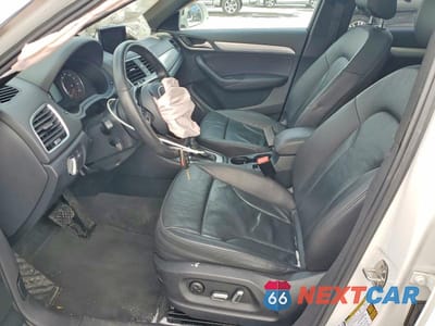 Zdjęcie 7 z 14 samochodu: 2016 AUDI Q3 PRESTIGE VIN:WA1GFCFS4GR006178 - miniatura