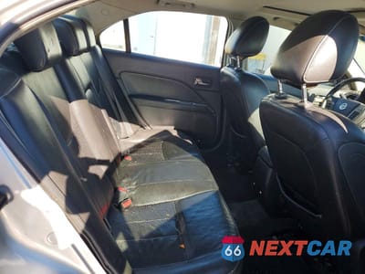 Zdjęcie 10 z 12 samochodu: 2010 MERCURY MILAN PREMIER VIN:3MEHM0JA1AR619060 - miniatura