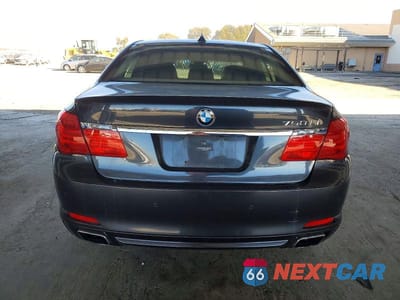 Zdjęcie 6 z 11 samochodu: 2012 BMW ALPINA B7 VIN:WBAKB8C58CC962572 - miniatura