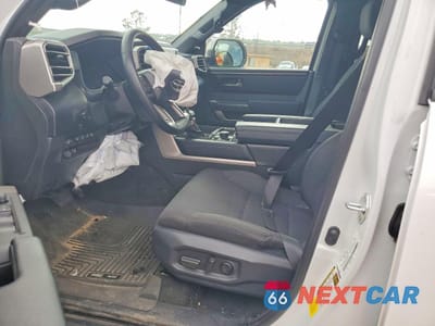 Zdjęcie 7 z 12 samochodu: 2025 TOYOTA TUNDRA SR5 VIN:5TFLA5DA1SX285425 - miniatura