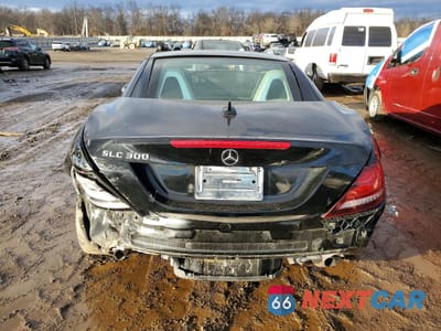 Zdjęcie 6 z 12 samochodu: 2018 MERCEDES-BENZ SLC 300 VIN:WDDPK3JA4JF154457 - miniatura