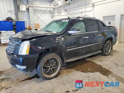 2013 CADILLAC ESCALADE EXT 3GYT4LEF1DG271015 - główne zdjęcie licytacji z USA - miniatura