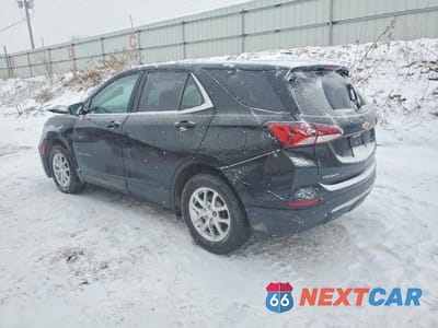 Drugie zdjęcie samochodu z przodu: 2023 CHEVROLET EQUINOX LT VIN:3GNAXUEG8PL251155 - miniatura