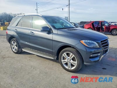 Czwarte zdjęcie samochodu z boku: 2013 MERCEDES-BENZ ML 350 4MATIC VIN:4JGDA5HB7DA242572 - miniatura