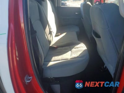 Zdjęcie 10 z 12 samochodu: 2013 RAM 1500 SLT VIN:1C6RR6GP3DS618403 - miniatura
