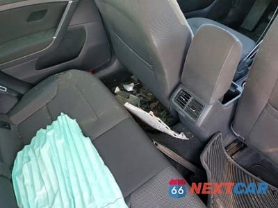 Zdjęcie 13 z 14 samochodu: 2019 VOLKSWAGEN GOLF SPORTWAGEN S VIN:3VW217AUXKM508683 - miniatura