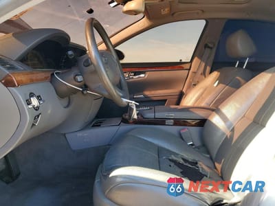 Zdjęcie 7 z 12 samochodu: 2007 MERCEDES-BENZ S 550 VIN:WDDNG71X07A079024 - miniatura