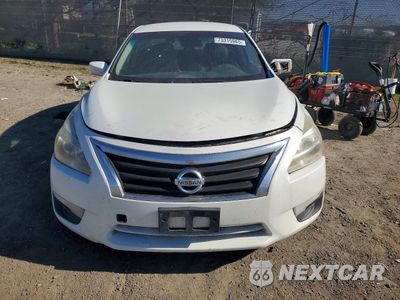 Piąte zdjęcie samochodu w środku: 2014 NISSAN ALTIMA 2.5 VIN:1N4AL3AP1EN205108 - miniatura