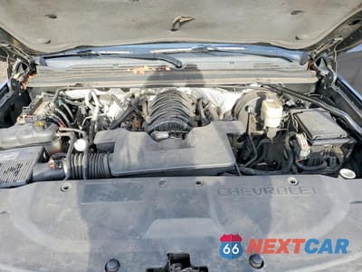 Zdjęcie 12 z 13 samochodu: 2015 CHEVROLET SUBURBAN K1500 LT VIN:1GNSKJKC7FR119837 - miniatura