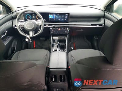 Zdjęcie 8 z 12 samochodu: 2025 HYUNDAI TUCSON SEL VIN:5NMJBCDE1SH521009 - miniatura