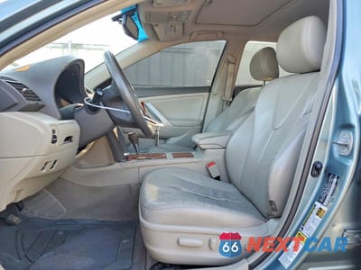 Zdjęcie 7 z 11 samochodu: 2010 TOYOTA CAMRY HYBRID BASE VIN:4T1BB3EK3AU114403 - miniatura