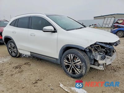 Czwarte zdjęcie samochodu z boku: 2025 MERCEDES-BENZ GLA 250 VIN:W1N4N4GB8SJ656633 - miniatura