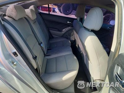 Zdjęcie 10 z 12 samochodu: 2014 KIA FORTE LX VIN:KNAFX4A69E5212712 - miniatura