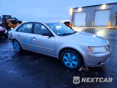 Czwarte zdjęcie samochodu z boku: 2010 HYUNDAI SONATA GLS VIN:5NPET4AC2AH590199 - miniatura