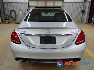 Zdjęcie 6 z 12 samochodu: 2015 MERCEDES-BENZ C 300 4MATIC VIN:55SWF4KB3FU019780 - miniatura
