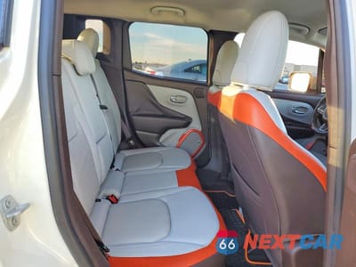 Zdjęcie 10 z 11 samochodu: 2017 JEEP RENEGADE LIMITED VIN:ZACCJADB9HPG16135 - miniatura