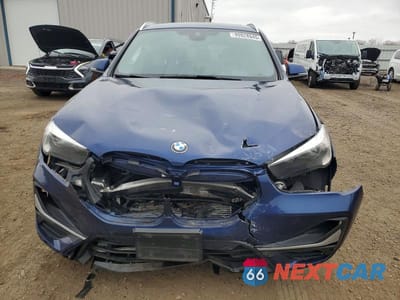 Piąte zdjęcie samochodu w środku: 2020 BMW X1 XDRIVE28I VIN:WBXJG9C00L5P69530 - miniatura
