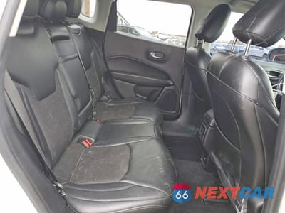 Zdjęcie 11 z 13 samochodu: 2018 JEEP COMPASS LATITUDE VIN:3C4NJDBB3JT400809 - miniatura