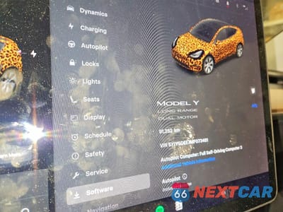 Zdjęcie 9 z 14 samochodu: 2021 TESLA MODEL Y VIN:5YJYGDEE7MF073481 - miniatura