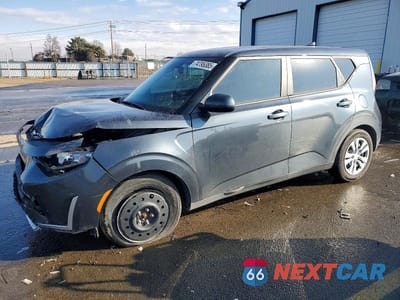 2025 KIA SOUL LX KNDJ23AUXS7248641 - główne zdjęcie licytacji z USA - miniatura