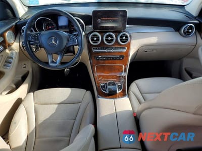 Zdjęcie 8 z 11 samochodu: 2017 MERCEDES-BENZ GLC 300 4MATIC VIN:WDC0G4KB9HF263902 - miniatura