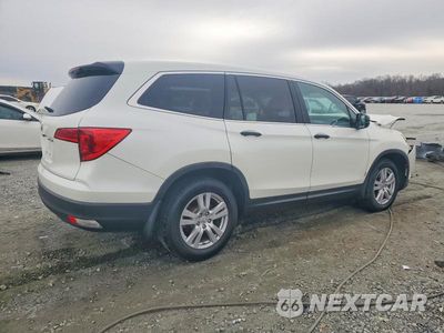 Trzecie zdjęcie samochodu z tyłu: 2016 HONDA PILOT LX VIN:5FNYF5H13GB036272 - miniatura