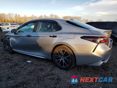 Drugie zdjęcie samochodu z przodu: 2023 TOYOTA CAMRY SE NIGHT SHADE VIN:4T1G11AKXPU736881 - miniatura