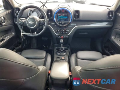 Zdjęcie 8 z 12 samochodu: 2018 MINI COOPER S COUNTRYMAN ALL4 VIN:WMZYT5C3XJ3E61710 - miniatura