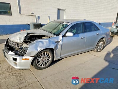 2009 CADILLAC STS 1G6DA67V690138063 - główne zdjęcie licytacji z USA - miniatura