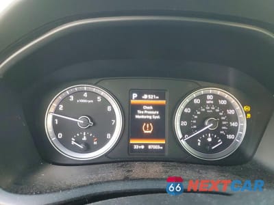 Zdjęcie 9 z 11 samochodu: 2018 HYUNDAI SONATA SPORT VIN:5NPE34AF9JH668150 - miniatura