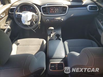 Zdjęcie 8 z 13 samochodu: 2019 KIA SORENTO L VIN:5XYPG4A3XKG439665 - miniatura