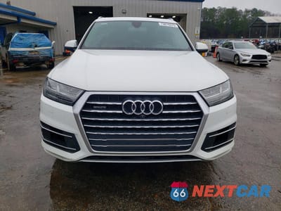 Piąte zdjęcie samochodu w środku: 2018 AUDI Q7 PRESTIGE VIN:WA1VAAF75JD002294 - miniatura