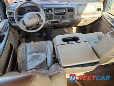 Zdjęcie 8 z 13 samochodu: 2002 FORD F350 SRW SUPER DUTY VIN:1FTSW31F32ED62955 - miniatura