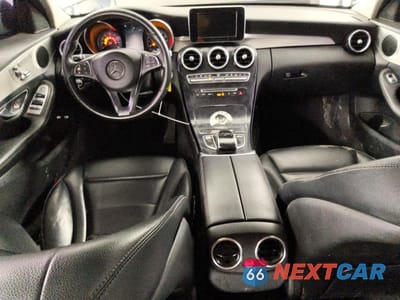 Zdjęcie 8 z 13 samochodu: 2016 MERCEDES-BENZ C 350E VIN:55SWF4HB8GU152057 - miniatura