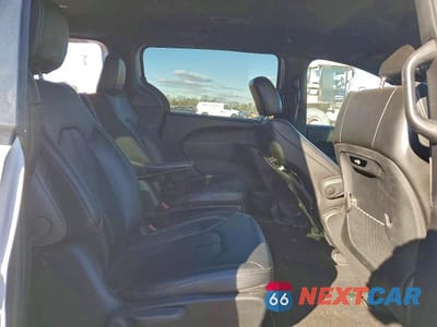 Zdjęcie 11 z 13 samochodu: 2024 CHRYSLER PACIFICA HYBRID SELECT VIN:2C4RC1S76RR137851 - miniatura
