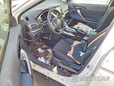 Zdjęcie 8 z 12 samochodu: 2020 MITSUBISHI ECLIPSE CROSS ES VIN:JA4AT3AA3LZ006177 - miniatura