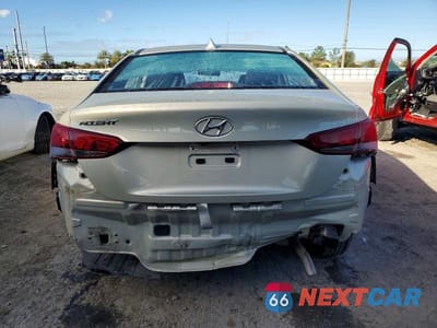 Zdjęcie 6 z 13 samochodu: 2020 HYUNDAI ACCENT SE VIN:3KPC24A64LE108165 - miniatura