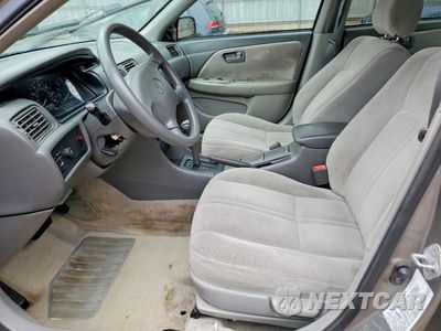 Zdjęcie 7 z 11 samochodu: 2000 TOYOTA CAMRY CE VIN:4T1BG22K4YU714132 - miniatura