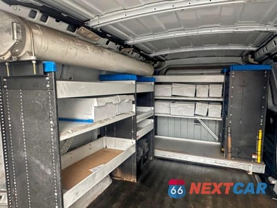 Zdjęcie 6 z 13 samochodu: 2015 CHEVROLET EXPRESS G2500 VIN:1GCWGFCF7F1161487 - miniatura