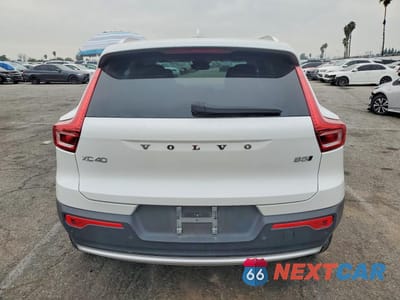 Zdjęcie 6 z 14 samochodu: 2025 VOLVO XC40 CORE VIN:YV4L12UJ5S2477083 - miniatura